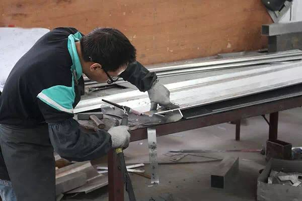 天倫集團林和項目-藝術造型鋁單板35