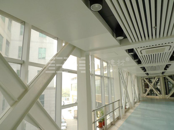 鋁單板吊頂-中國醫科大學附屬第一醫院
