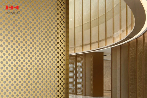 沖孔鋁單板的透明立面架構，天津融創星耀五洲售樓處